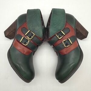 L'Artiste‎ Leather Ankle ELF Boots Green Red Buckle Heel Plaid Lining 37 or 6.5